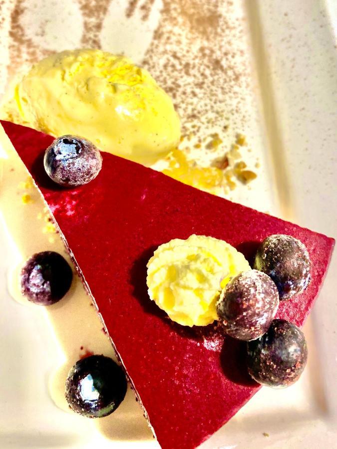 อคาเซีย คลิฟ ลอดจ์ Bed & Breakfast เทาโป ภายนอก รูปภาพ