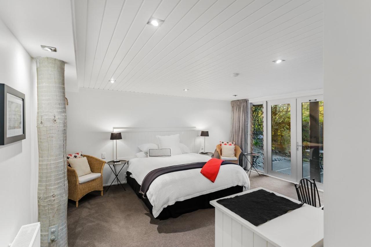อคาเซีย คลิฟ ลอดจ์ Bed & Breakfast เทาโป ภายนอก รูปภาพ