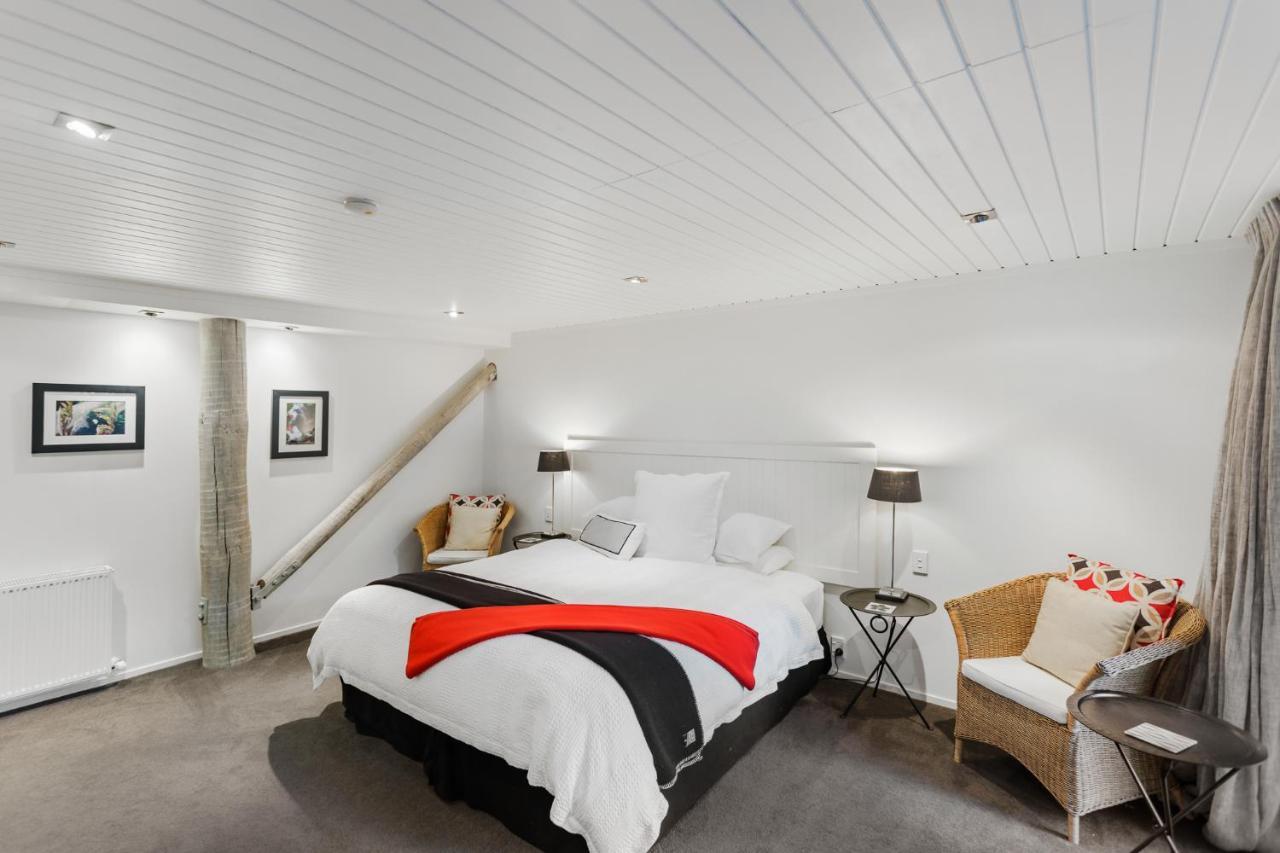 อคาเซีย คลิฟ ลอดจ์ Bed & Breakfast เทาโป ภายนอก รูปภาพ