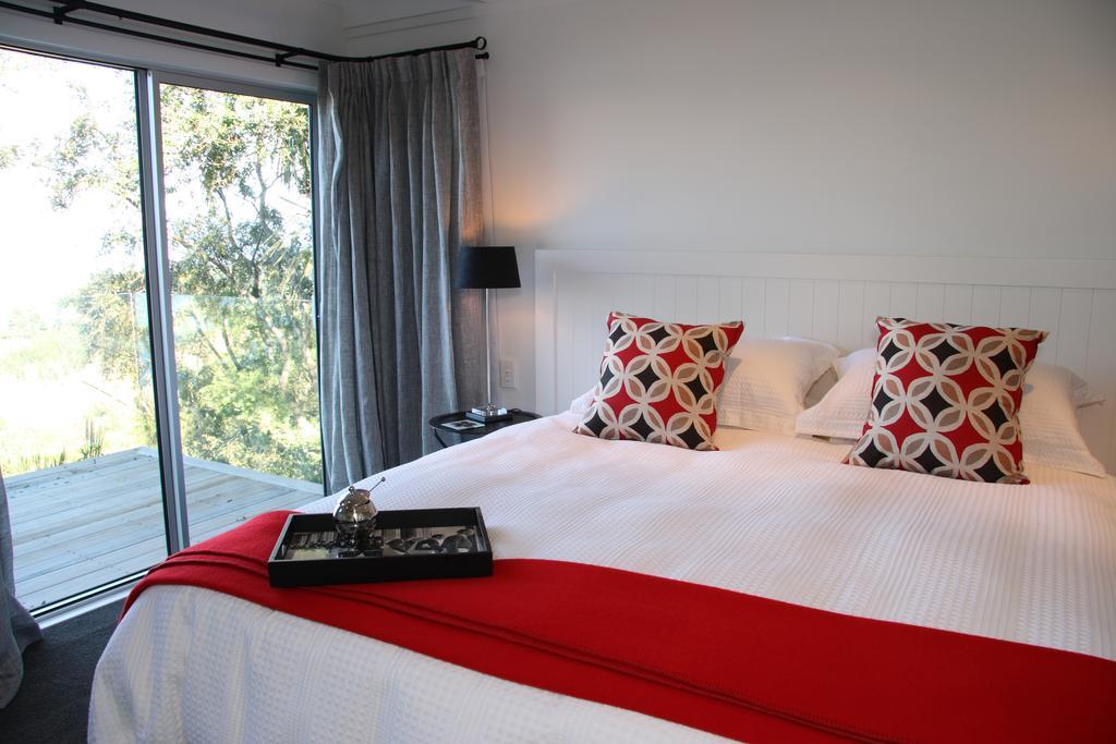 อคาเซีย คลิฟ ลอดจ์ Bed & Breakfast เทาโป ภายนอก รูปภาพ