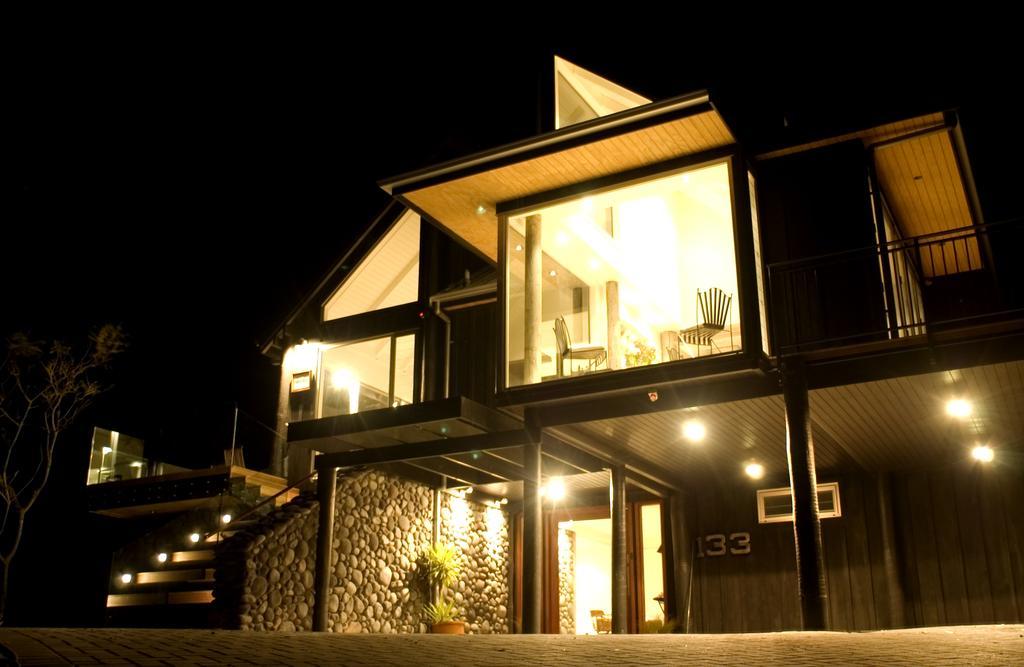 อคาเซีย คลิฟ ลอดจ์ Bed & Breakfast เทาโป ภายนอก รูปภาพ