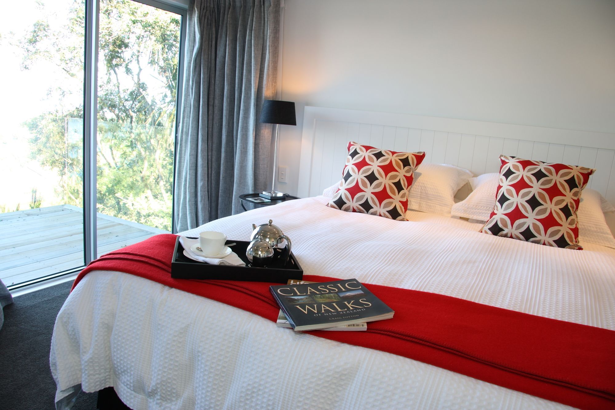 อคาเซีย คลิฟ ลอดจ์ Bed & Breakfast เทาโป ภายนอก รูปภาพ